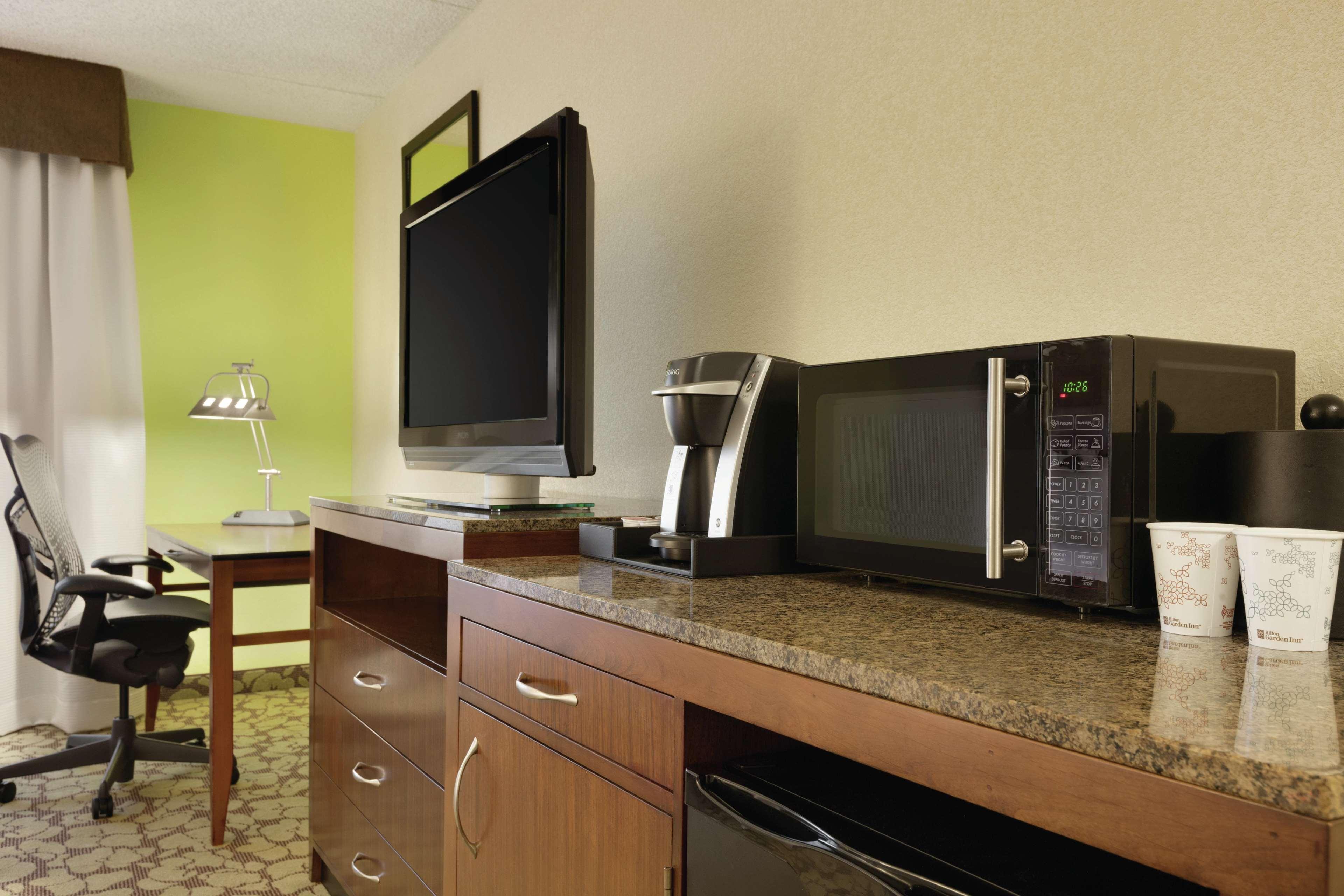 Hilton Garden Inn Rochester/Pittsford Bushnell Basin Esterno foto