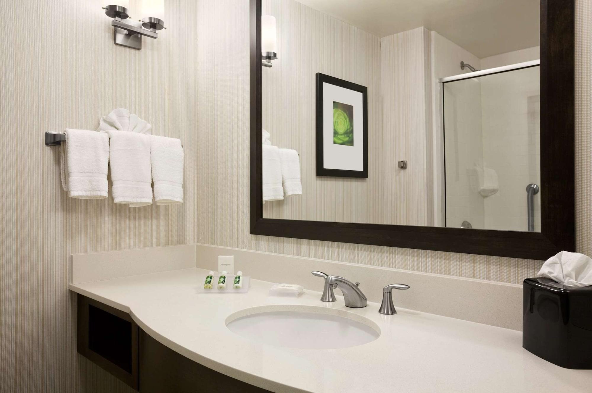 Hilton Garden Inn Rochester/Pittsford Bushnell Basin Esterno foto
